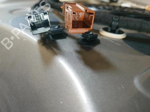 Right front door PEUGEOT 208 I (CA_, CC_) 1.2 VTI 82 | BP28716556C3 