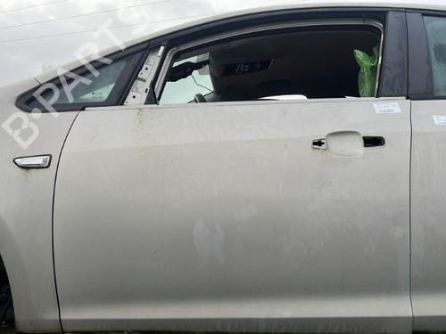 left-front-door-opel-astra-j-p10-2009-2010-2011-2012-2013-2014-2015-2016-25363370 main image