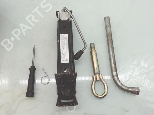 Used Jack Kit Jack Kit 31041305 31041305