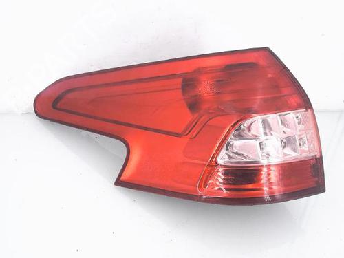 Used Left taillight CITROËN C5 III Break (RW_) 2.7 HDi (204 hp) 25354472