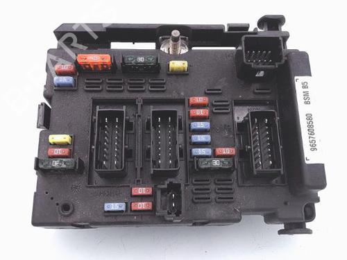Used Fuse box Fuse box PEUGEOT 307 Break (3E) 2.0 HDI 110 (107 hp) 25358290 25358290