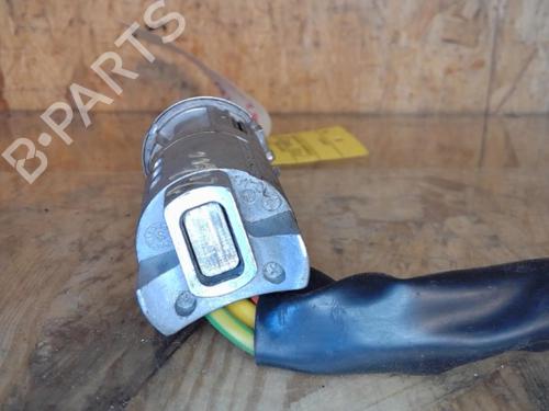 Used Ignition barrel DACIA LOGAN MCV (KS_) 1.5 dCi (KS0W) (86 hp) 25365436