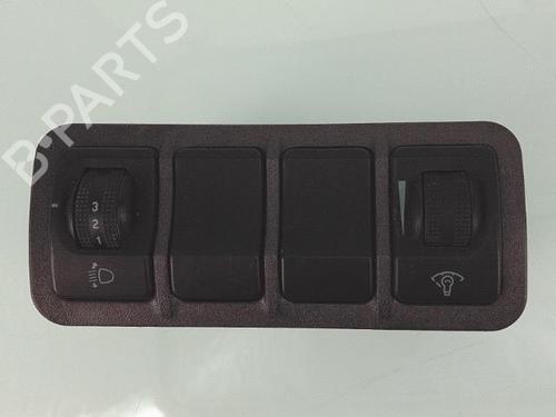 Used Headlight switch HYUNDAI TRAJET (FO) 2.0 CRDi (113 hp) 25349506