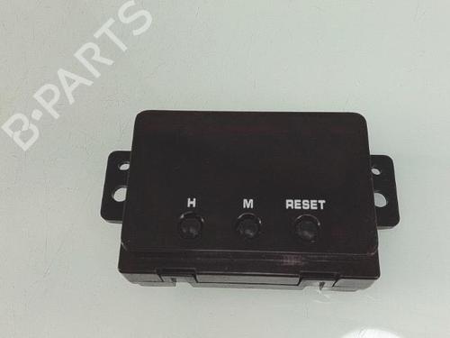 Used Display monitor HONDA CIVIC VI Hatchback (EJ, EK) 1.4 i S (EJ9) (90 hp) 27723224