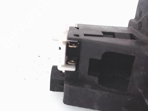 Front left lock RENAULT CLIO II (BB_, CB_) 1.9 dTi (B/CB0U) | BP25368980C98 