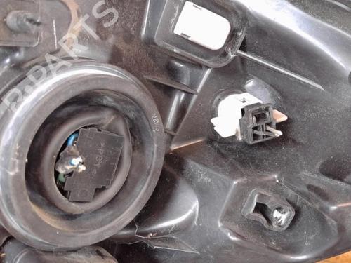Used Left headlight NISSAN MICRA III (K12) 1.2 16V (80 hp) 25351777