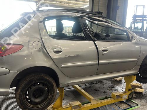 Cockpit PEUGEOT 206 Hatchback (2A/C) 1.4 HDi eco 70 | BP25362316C47 