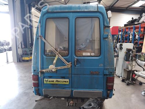 Brugte RENAULT TRAFIC Van (T_, P_, V_)  2.1 D  3119963
