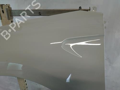 Używane Błotnik przedni lewy Błotnik przedni lewy 38722971 38722971