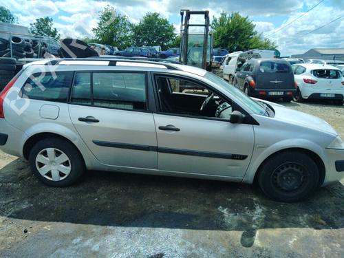 Left headlight RENAULT MEGANE II Estate (KM0/1_) 1.5 dCi (KM02, KM13) | BP25358430C28 