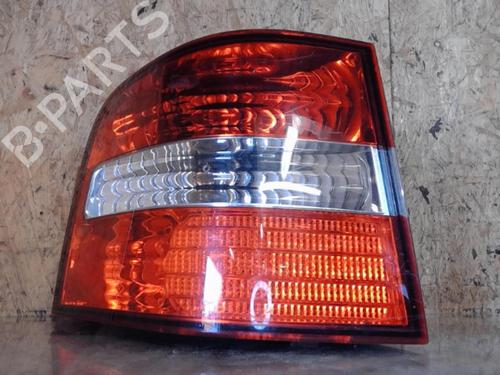 Used Left tailgate light Left tailgate light FIAT STILO Multi Wagon (192_) 1.9 JTD (115 hp) 25372820 25372820
