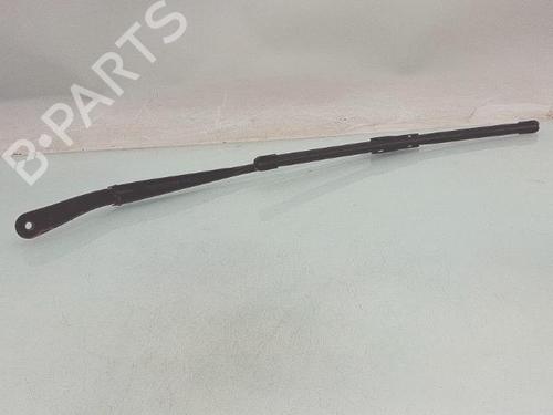 front-windshield-wiper-arm-dacia-duster-hs_-2010-2011-2012-2013-2014-2015-2016-2017-2018-36371164 main image