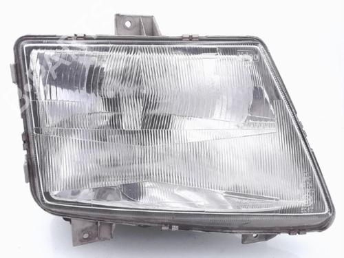 Used Right headlight MERCEDES-BENZ VITO Van (W638) 110 CDI 2.2 (638.094) (102 hp) 25369391