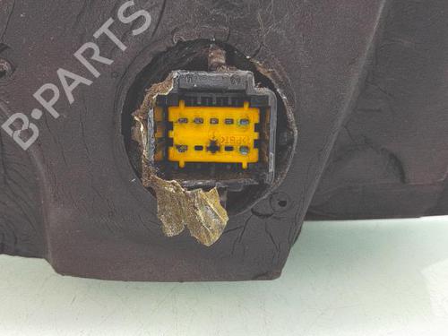 Retrovisor direito Retrovisor direito RENAULT MEGANE II (BM0/1_, CM0/1_) 1.5 dCi (BM1E, CM1E) (106 hp) 31075546 31075546