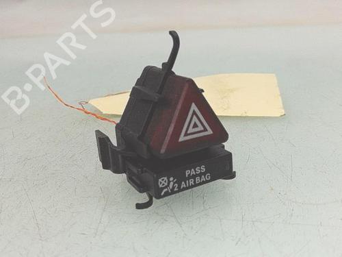 Used Warning switch MERCEDES-BENZ B-CLASS Sports Tourer (W245) B 180 CDI (245.207) (109 hp) 31371067