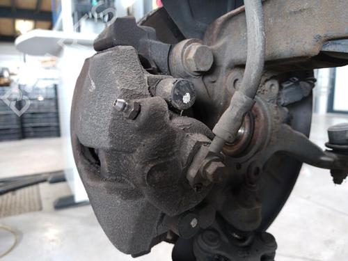 Used Right front brake caliper AUDI A3 Sportback (8PA) 2.0 TDI 16V (140 hp) 25364057
