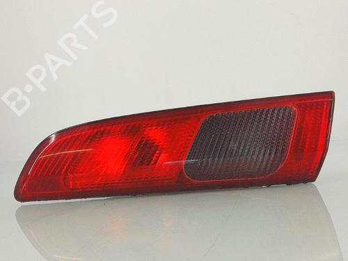 Højre baglygte ALFA ROMEO 156 (932_) 1.9 JTD (932.A2B00, 932.A2C00) (115 hp) 25371310