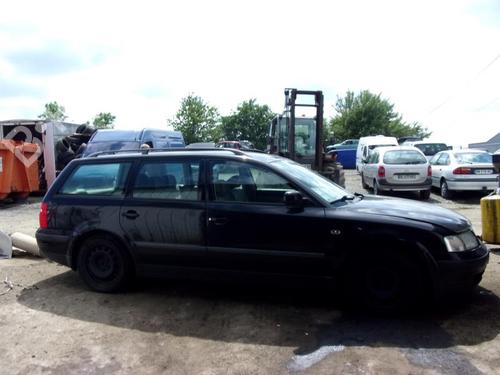 Left headlight VW PASSAT B5 Variant (3B5) 1.9 TDI | BP25373725C28  - Image 9