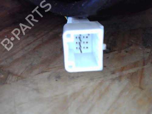 Used Right mirror DACIA SANDERO 1.4 (BS0C, BS0A, BS0G, BS1F, BS0E) (75 hp) 25367129