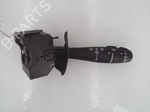 Used Steering column stalk RENAULT CLIO II (BB_, CB_) 1.5 dCi (B/CB07) (65 hp) 25360404