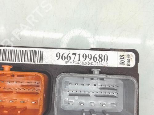 Used Fuse box Fuse box CITROËN C3 I (FC_, FN_) 1.4 HDi (68 hp) 32197049 32197049