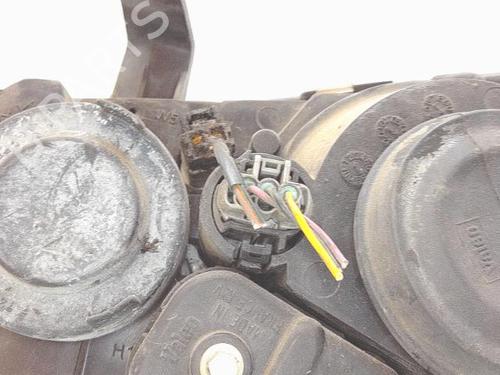 right-headlight-nissan-almera-ii-hatchback-n16-2000-34117171 main image