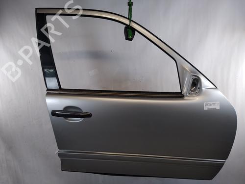 Used Right front door MERCEDES-BENZ E-CLASS (W210) E 220 CDI (210.006) (125 hp) 27303742