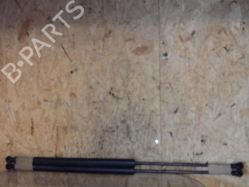 Used Tailgate lift support Tailgate lift support CITROËN SAXO (S0, S1) 1.4 VTS (75 hp) 25358382 25358382