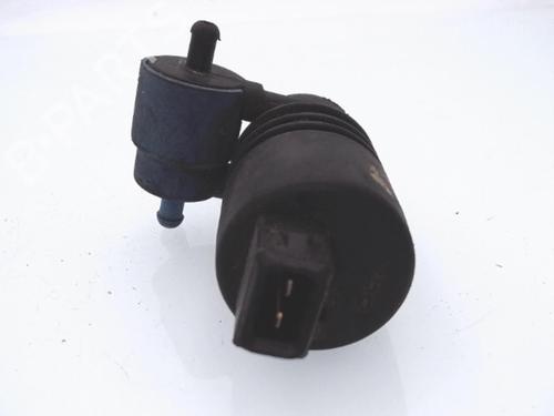 Used Washer pump VW GOLF III (1H1) 1.9 TDI (90 hp) 25351068