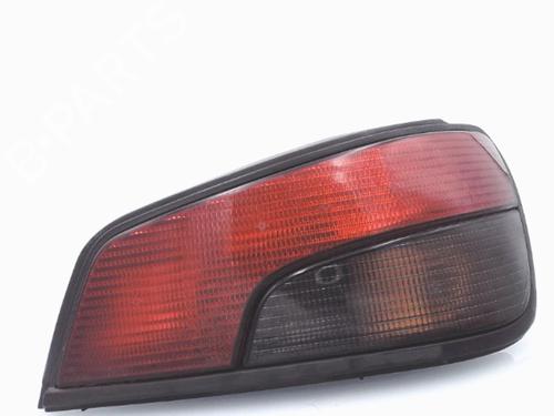 Høyre baklys PEUGEOT 306 Hatchback (7A, 7C, N3, N5) 1.8 (101 hp) 25350857
