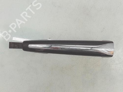 front-left-exterior-door-handle-citroen-c5-iii-break-rw_-2008-2009-2010-2011-2012-2013-2014-2015-2016-2017-40032944 main image