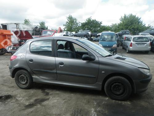 Display monitor PEUGEOT 206 Hatchback (2A/C) 1.1 i | BP25365188C48 