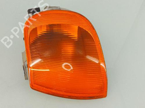 Used Left front indicator VW POLO III (6N1) 75 1.6 (75 hp) 25362348