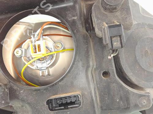 Left headlight RENAULT GRAND SCÉNIC II (JM0/1_) 1.9 dCi (JM0G, JM12, JM1G, JM2C) | BP25352749C28 