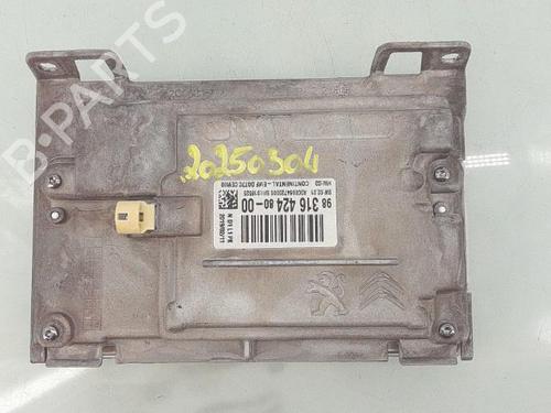 Display monitor PEUGEOT 208 I (CA_, CC_) 1.2 THP 110 | BP29571301C48