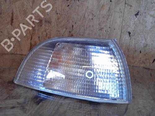 Blinklys fortil højre FIAT PUNTO (176_) 60 1.2 (176AP, 176AR, 176AQ, 176BB) (60 hp) 25365508