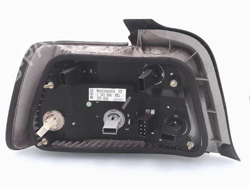 right-taillight-bmw-3-e36-1990-1991-1992-1993-1994-1995-1996-1997-1998-25357953 main image