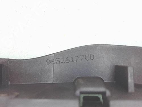 Used Rear right interior door handle Rear right interior door handle PEUGEOT 407 (6D_) 2.0 HDi 135 (6DRHRH, 6DRHRE, 6DRHRG, 6DRHRJ) (136 hp) 30590901 30590901