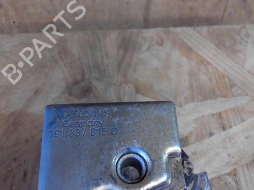 Used Front left lock Front left lock VW POLO Coupe (86C, 80) 1.0 (45 hp) 25358551 25358551