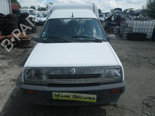 Left front indicator RENAULT RAPID Box Body/MPV (F40_, G40_) 1.6 D (F404) | BP25372830C32 