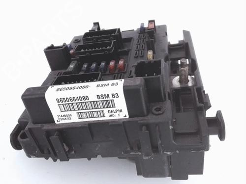Used Fuse box PEUGEOT 307 (3A/C) 2.0 HDi 110 (107 hp) 25369880