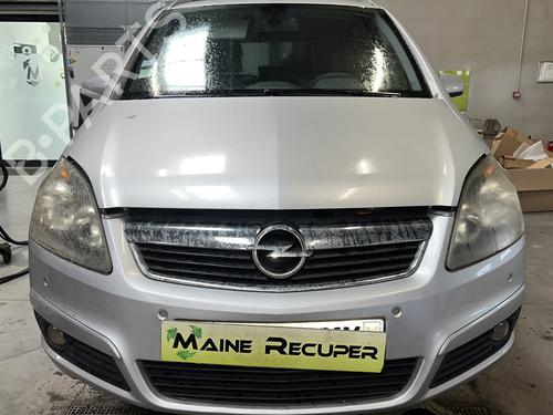 Right front fog light OPEL ZAFIRA / ZAFIRA FAMILY B (A05) 1.9 CDTI (M75) | BP25365837C31 