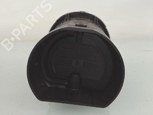 Used Air vent Air vent PEUGEOT 308 I (4A_, 4C_) 1.6 HDi (92 hp) 27558241 27558241
