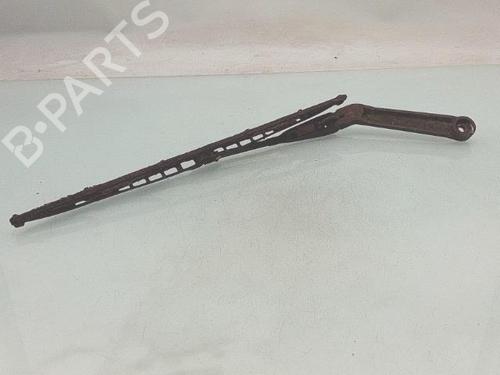 Used Rear windshield wiper arm Rear windshield wiper arm 37007878 37007878