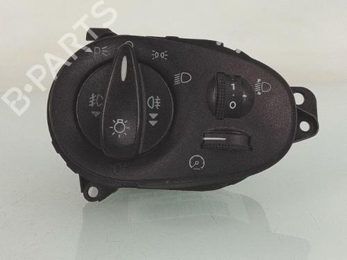 climate-control-ford-focus-i-turnier-dnw-1999-2000-2001-2002-2003-2004-2005-2006-2007-27981817 main image