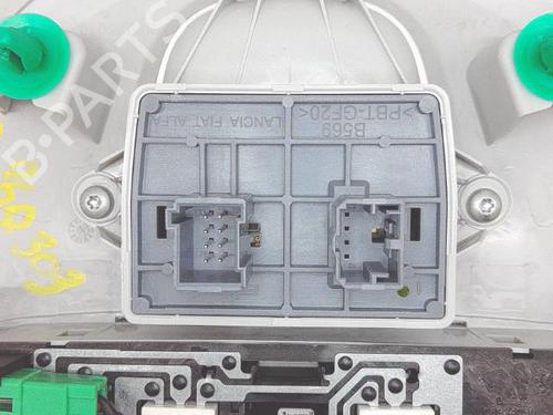 Used Interior roof light Interior roof light FIAT 500L (351_, 352_) 0.9 (199LYC1B) (105 hp) 40003293 40003293