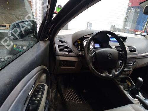 Left front seat RENAULT MEGANE III Hatchback (BZ0/1_, B3_) 1.5 dCi (BZ09, BZ0D, BZ1W, BZ29, BZ14) | BP32231481C15 