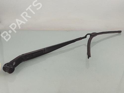 front-windshield-wiper-arm-hyundai-i30-pde-pd-pden-2016-27453247 main image