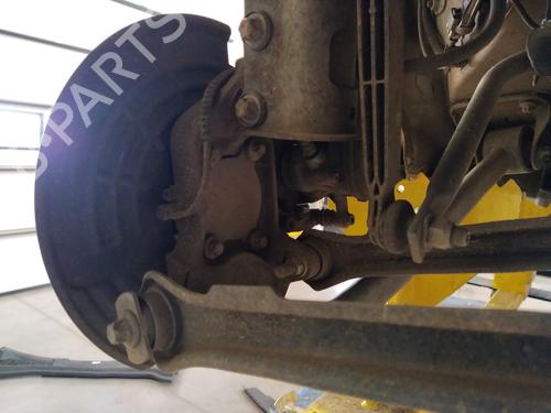 Used Left rear steering knuckle FIAT 500X (334_) 1.6 D Multijet (334AXA1B, 334AXA11) (120 hp) 30491326