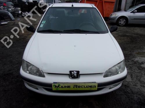 Right front fog light PEUGEOT 106 II (1A_, 1C_) 1.4 i | BP25367415C31 